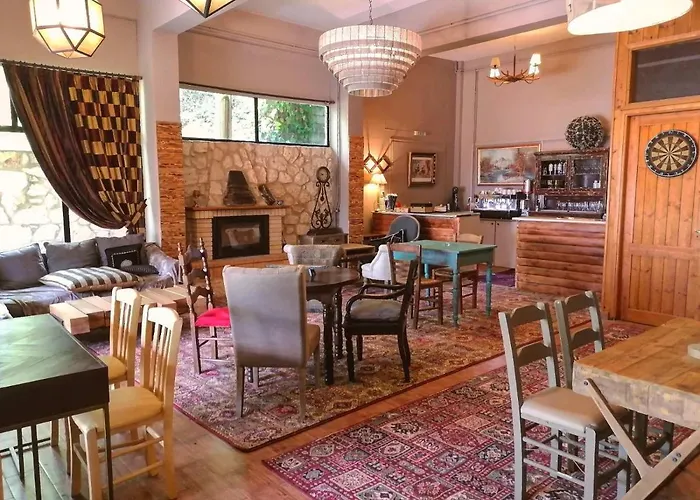 Mouria Sygkrotima Synikia Mesi Trikalon