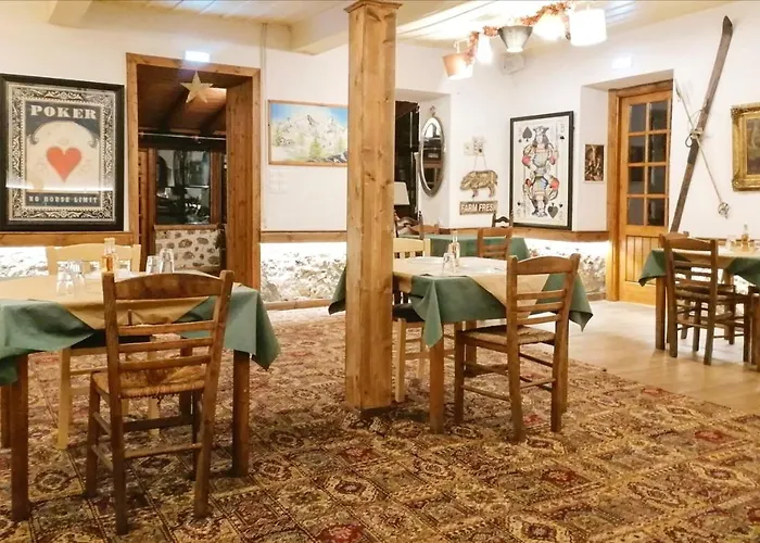 Hotel Mouria Sygkrotima